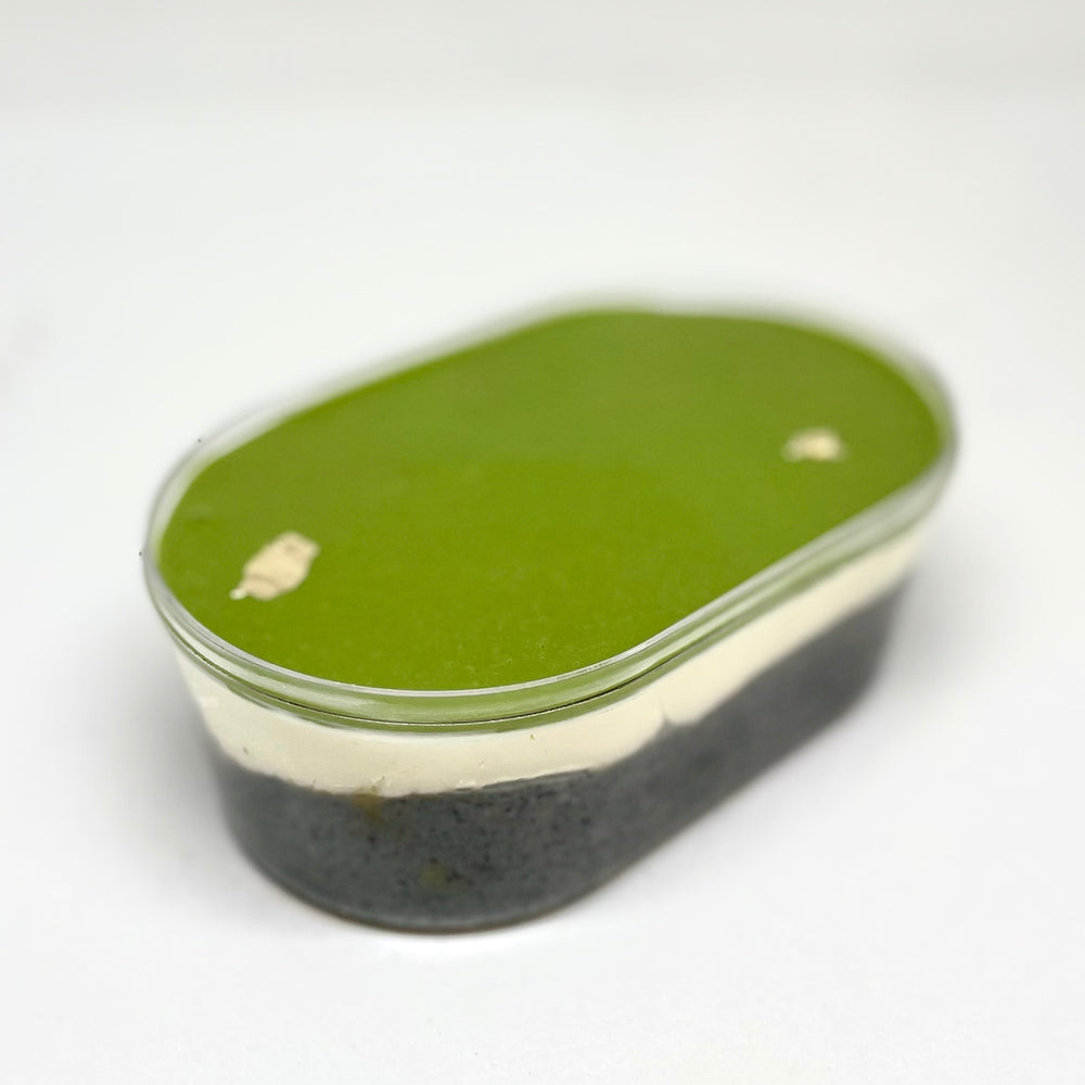 Matcha Sesame Cake Tub *Limited Edition*